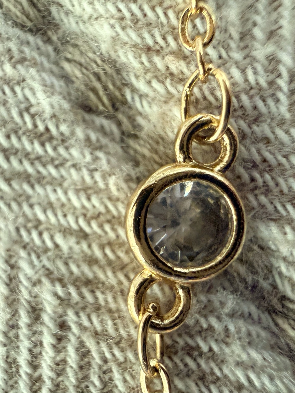 Gold-Tone Necklace with Moss Green Tourmaline Stones - Picture 10 of 10